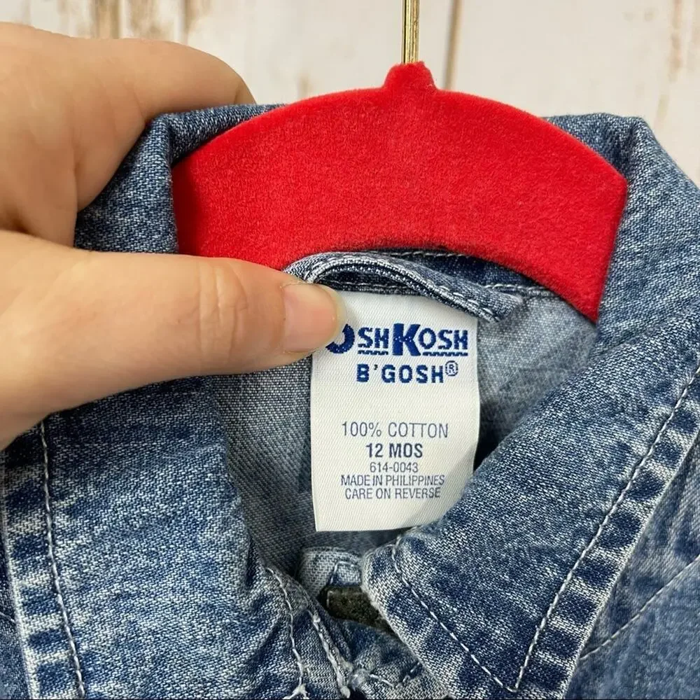 Osh Kosh BGosh, Denim Embroidered Jacket. Size 12 Mo. In good used condition!